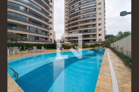 Apartamento à venda com 174m², 4 quartos e 3 vagasÁrea comum - Piscina