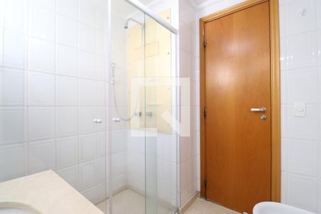 Apartamento à venda com 174m², 4 quartos e 3 vagasBanheiro da Suíte 3