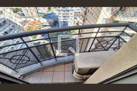 Apartamento à venda com 174m², 4 quartos e 3 vagasVaranda Suite 3