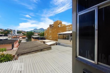 Vista de apartamento para alugar com 2 quartos, 50m² em Pilares, Rio de Janeiro