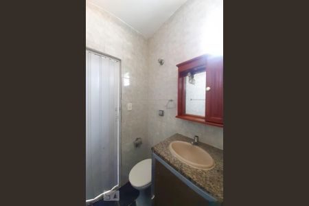 Banheiro Social de apartamento para alugar com 2 quartos, 50m² em Pilares, Rio de Janeiro
