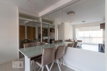 Sala de apartamento para alugar com 2 quartos, 78m² em Rogowski, Porto Alegre