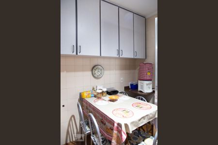 Casa à venda com 180m², 3 quartos e 2 vagasCozinha