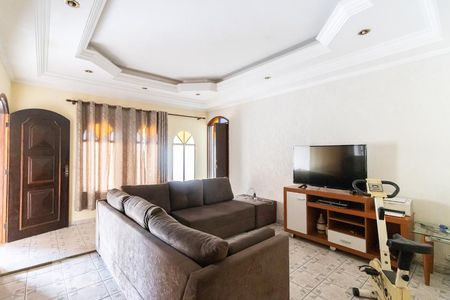 Sala 3 de casa para alugar com 7 quartos, 548m² em Vila Nhocuné, São Paulo