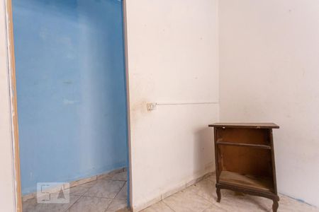 Casa à venda com 163m², 6 quartos e 4 vagasQuarto 2