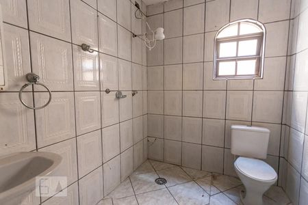 Casa à venda com 163m², 6 quartos e 4 vagasBanheiro
