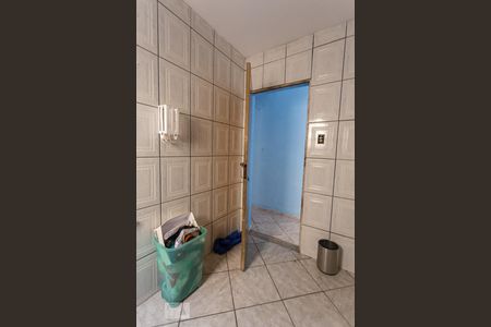 Casa à venda com 163m², 6 quartos e 4 vagasBanheiro