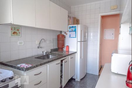 Apartamento à venda com 64m², 3 quartos e 1 vagaCozinha