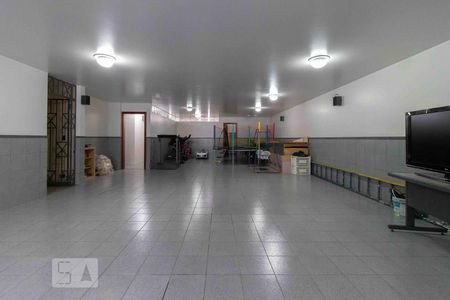 Casa à venda com 500m², 4 quartos e 6 vagas Casa à venda com 500m², 4 quartos e 6 vagasGaragem