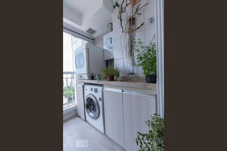 Apartamento para alugar com 35m², 1 quarto e sem vaga Apartamento para alugar com 35m², 1 quarto e sem vagaVaranda / Lavanderia