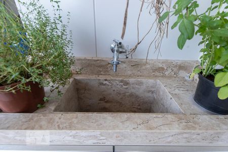 Apartamento para alugar com 35m², 1 quarto e sem vaga Apartamento para alugar com 35m², 1 quarto e sem vagaVaranda / Lavanderia