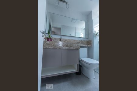 Apartamento para alugar com 35m², 1 quarto e sem vaga Apartamento para alugar com 35m², 1 quarto e sem vagaBanheiro