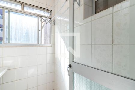 Apartamento à venda com 70m², 3 quartos e 2 vagas Apartamento à venda com 70m², 3 quartos e 2 vagasÁrea de Serviço