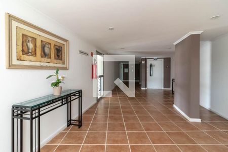 Apartamento à venda com 70m², 3 quartos e 2 vagas Apartamento à venda com 70m², 3 quartos e 2 vagasHall Social