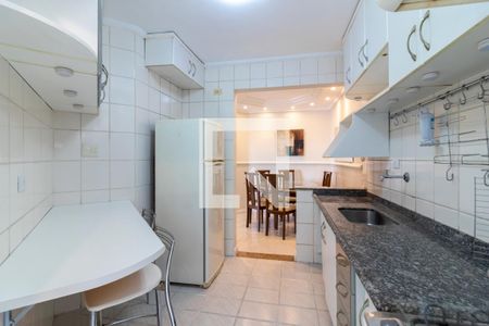 Apartamento à venda com 70m², 3 quartos e 2 vagas Apartamento à venda com 70m², 3 quartos e 2 vagasCozinha