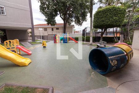 Apartamento à venda com 70m², 3 quartos e 2 vagas Apartamento à venda com 70m², 3 quartos e 2 vagasÁrea comum - Playground
