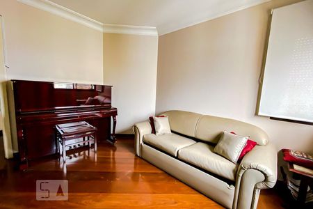 Apartamento à venda com 202m², 3 quartos e 3 vagasQuarto 01  suite