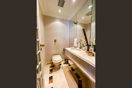 Apartamento à venda com 202m², 3 quartos e 3 vagasLavabo