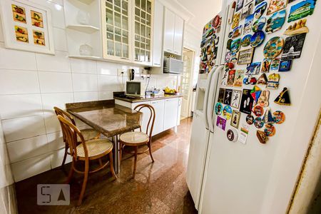 Apartamento à venda com 202m², 3 quartos e 3 vagasCozinha