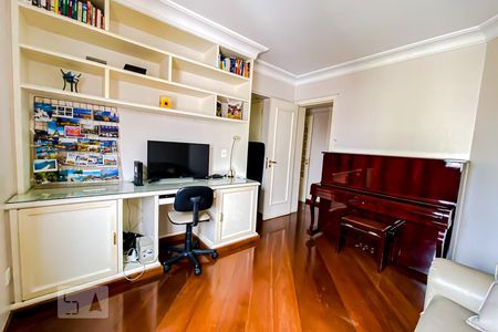 Apartamento à venda com 202m², 3 quartos e 3 vagasQuarto 01  suite