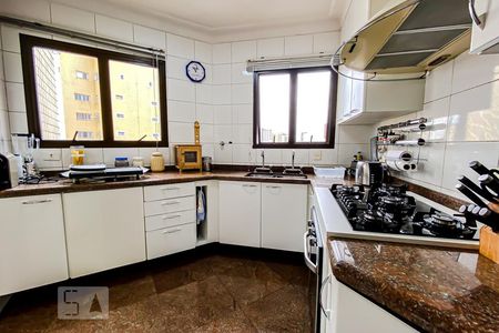 Apartamento à venda com 202m², 3 quartos e 3 vagasCozinha