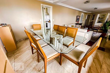 Apartamento à venda com 202m², 3 quartos e 3 vagasSala de Jantar