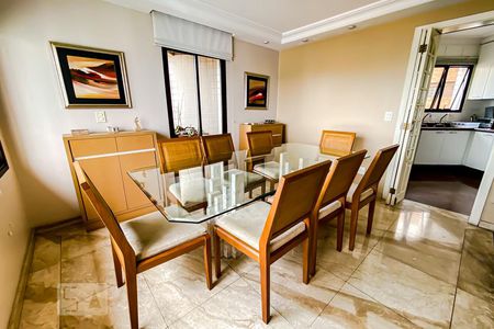 Apartamento à venda com 202m², 3 quartos e 3 vagasSala de Jantar