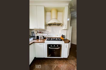 Apartamento à venda com 202m², 3 quartos e 3 vagasCozinha