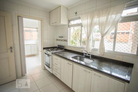 Apartamento à venda com 89m², 3 quartos e 2 vagasCozinha - Armários