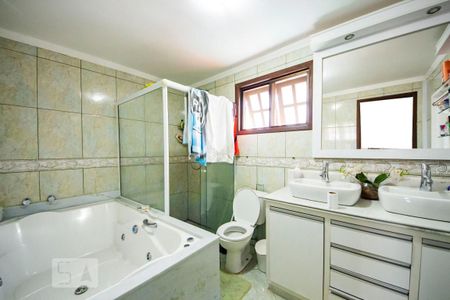 Casa de condomínio à venda com 200m², 3 quartos e 2 vagas Casa de condomínio à venda com 200m², 3 quartos e 2 vagasBanheiro 3