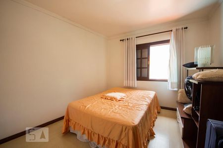 Casa de condomínio à venda com 200m², 3 quartos e 2 vagas Casa de condomínio à venda com 200m², 3 quartos e 2 vagasquarto 1