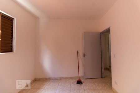 Quarto 1 de casa para alugar com 2 quartos, 60m² em Vila Medeiros, São Paulo