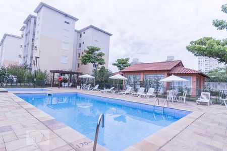 Apartamento para alugar com 68m², 3 quartos e 1 vagaÁrea comum - Piscina