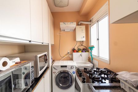 Apartamento para alugar com 68m², 3 quartos e 1 vagaÁrea de Serviço