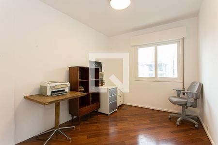 Quarto 1 de apartamento para alugar com 3 quartos, 110m² em Itaim Bibi, São Paulo