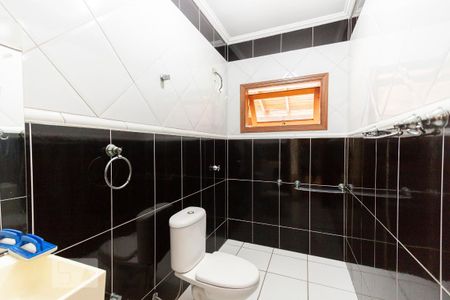 Casa à venda com 380m², 4 quartos e 5 vagas Casa à venda com 380m², 4 quartos e 5 vagasBanheiro