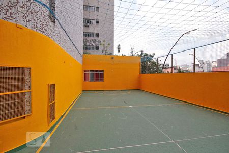 Apartamento para alugar com 78m², 2 quartos e sem vagaQuadra