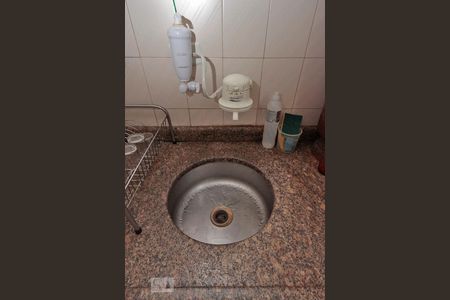 Apartamento para alugar com 78m², 2 quartos e sem vagaCozinha