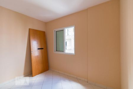 Quarto 2 de apartamento à venda com 3 quartos, 76m² em Picanço, Guarulhos