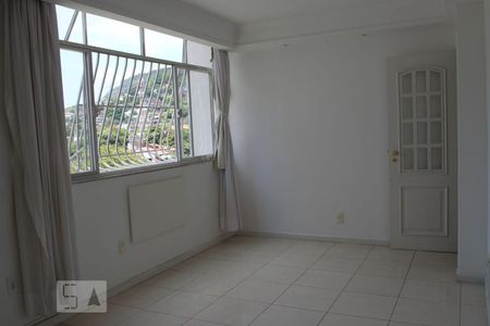 Apartamento para alugar com 92m², 3 quartos e 1 vagaSala