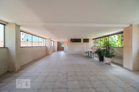 Apartamento à venda com 178m², 4 quartos e 2 vagasÁrea comum - Salão de festas