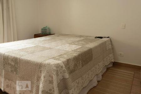 Casa à venda com 200m², 4 quartos e 4 vagas Casa à venda com 200m², 4 quartos e 4 vagasQuarto 3