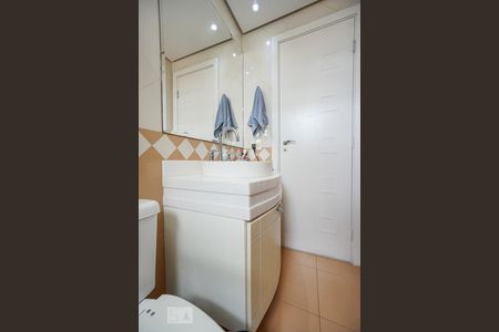 Apartamento à venda com 142m², 3 quartos e 3 vagas Apartamento à venda com 142m², 3 quartos e 3 vagasBanheiro suíte 02