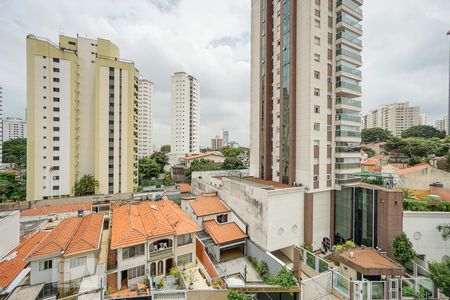 Apartamento à venda com 142m², 3 quartos e 3 vagas Apartamento à venda com 142m², 3 quartos e 3 vagasVista quarto 02