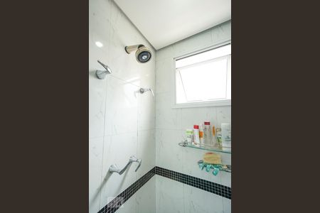 Apartamento à venda com 142m², 3 quartos e 3 vagas Apartamento à venda com 142m², 3 quartos e 3 vagasDetalhe banheiro suíte 01