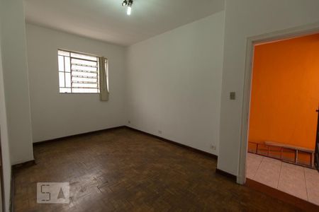 Sala de casa para alugar com 1 quarto, 50m² em Quinta da Paineira, São Paulo