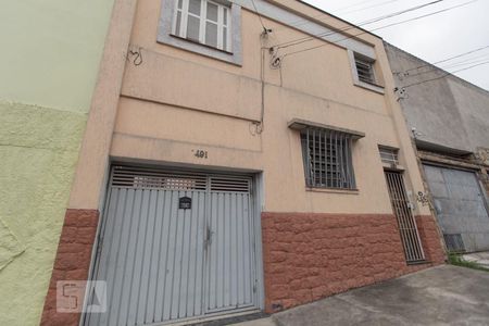 Casa para alugar com 50m², 1 quarto e sem vaga Casa para alugar com 50m², 1 quarto e sem vagaFachada