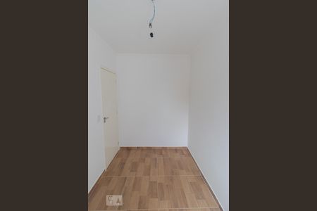 Dormitório 1 de apartamento à venda com 2 quartos, 41m² em Vila Portuguesa, São Paulo