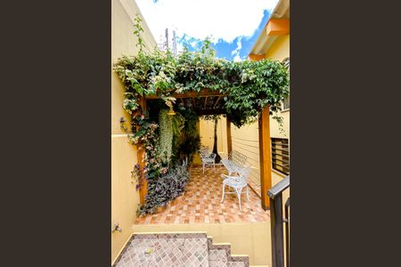 Casa para alugar com 247m², 4 quartos e 3 vagasJardim Pergolado