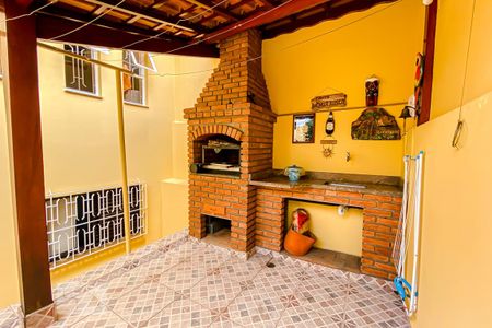 Casa para alugar com 247m², 4 quartos e 3 vagasChurrasqueira